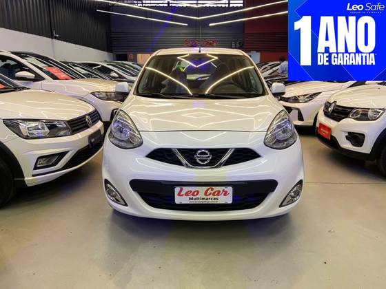 NISSAN MARCH 1.6 SV 16V FLEXSTART 4P XTRONIC NISSAN MARCH 1.6 SV 16V FLEXSTART 4P XTRONIC